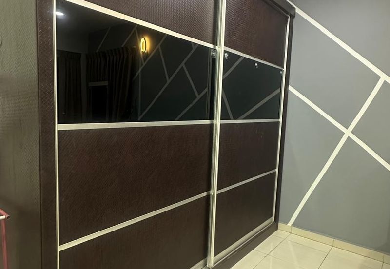 Bangunan Duta Impian (The Embassy Suites)