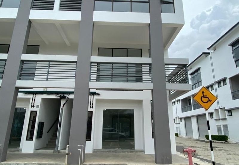 Eco Vantage @ Eco Tropics