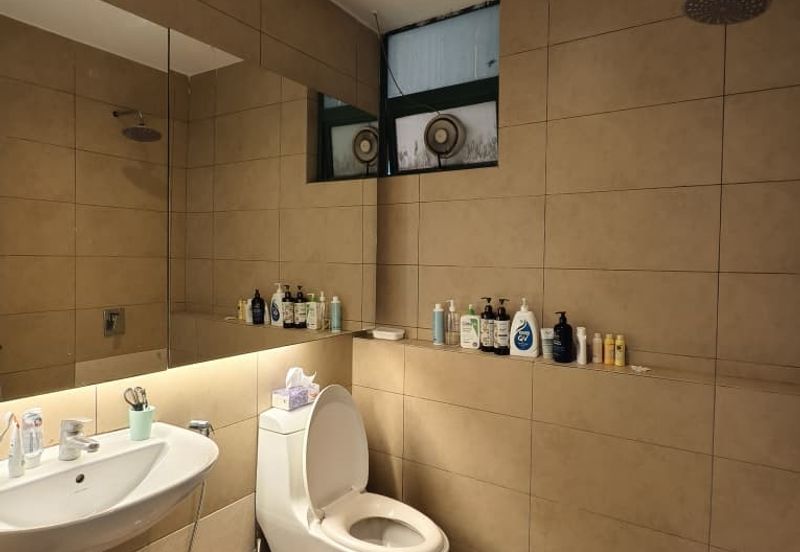 JB Town_The Wadihana Condo @ 3+1 For Rent