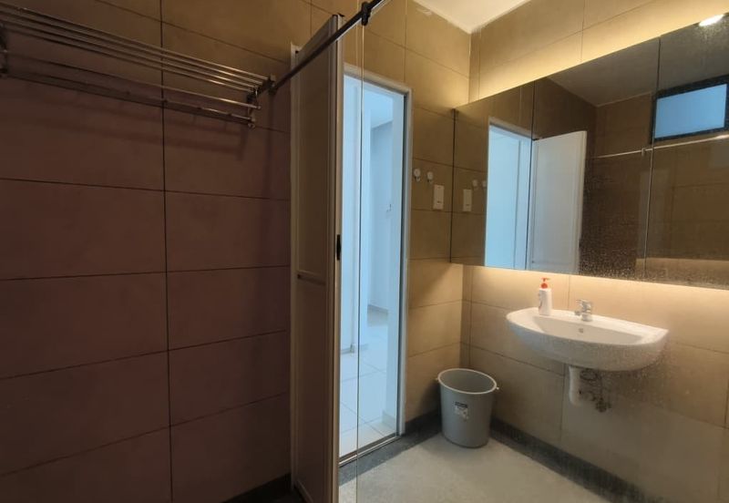 JB Town_The Wadihana Condo @ 3+1 For Rent