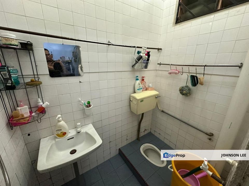 Taman Universiti @ Jalan Penyiaran 1 Storey For Sale, Johor, Skudai