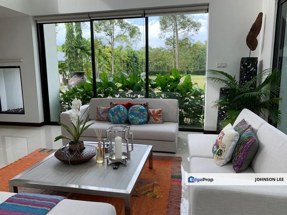 Leisure farm @ Single storey Bungalow villa For Sale, Johor, Gelang Patah