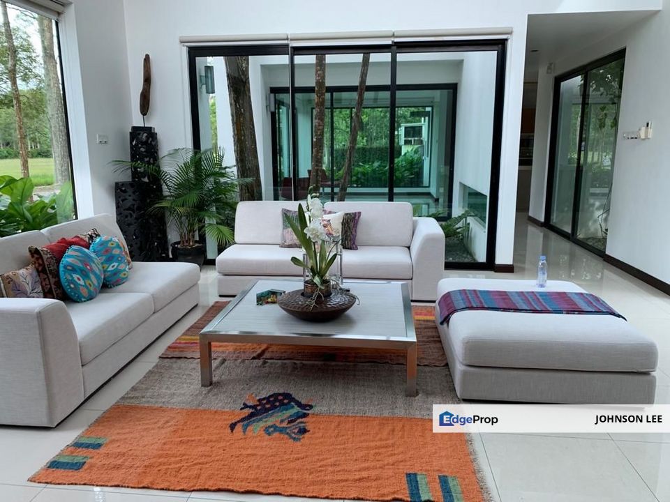 Leisure farm @ Single storey Bungalow villa For Sale, Johor, Gelang Patah