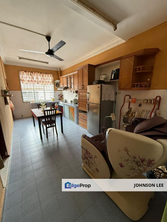 Taman Universiti @ Single storey terrace house For Sale, Johor, Skudai