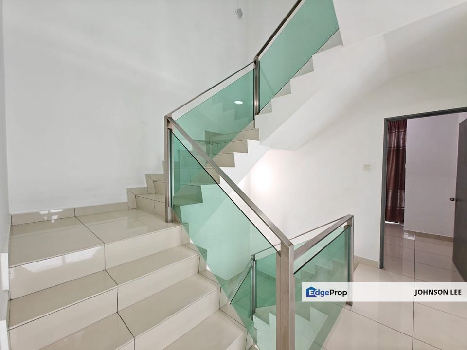 Full Loan Mutiara Mas @ 3 storey Cluster For Sale, Johor, Skudai
