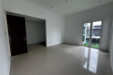 Austin Residence @Taman Mount Austin