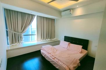 4.1% ROI @ R&F @ Phase One - 2bed 1bath