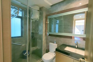 4.1% ROI @ R&F @ Phase One - 2bed 1bath