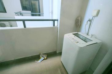 4.1% ROI @ R&F @ Phase One - 2bed 1bath