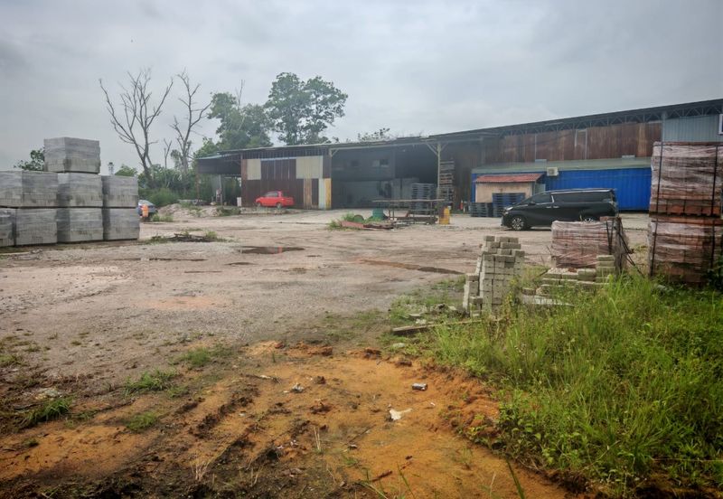 Kota Tinggi @ Commercial Land For Sale