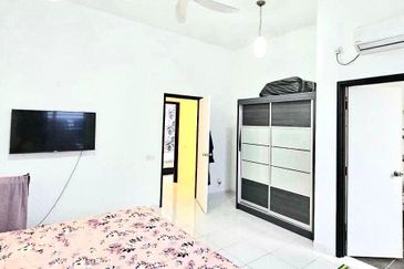  Setia Tropika @ Double Storey Terrace House