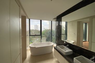 The Astaka @ 1 Bukit Senyum