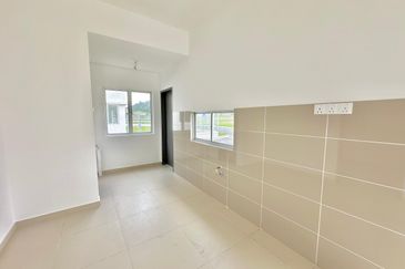 Gelang Patah @ Double storey terrace house Corner Lot