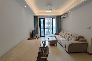 R&F Phase 2 @ 2Bed 2Bath For Sale