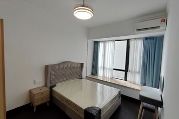 R&F Phase 2 @ 2Bed 2Bath For Sale