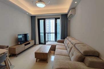 R&F Phase 2 @ 2Bed 2Bath For Sale