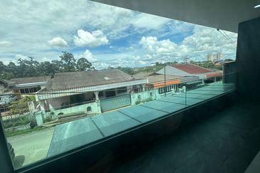 Kampung Poh Chee Leng @ Skudai Double Storey Semi D For Sale