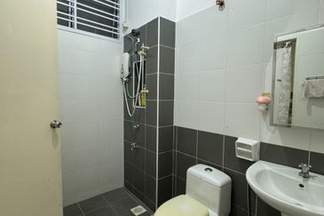 Jalan Pulai Indah, Taman Pulai Indah