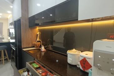 Iconia Garden Residence @ Taman Impian Emas