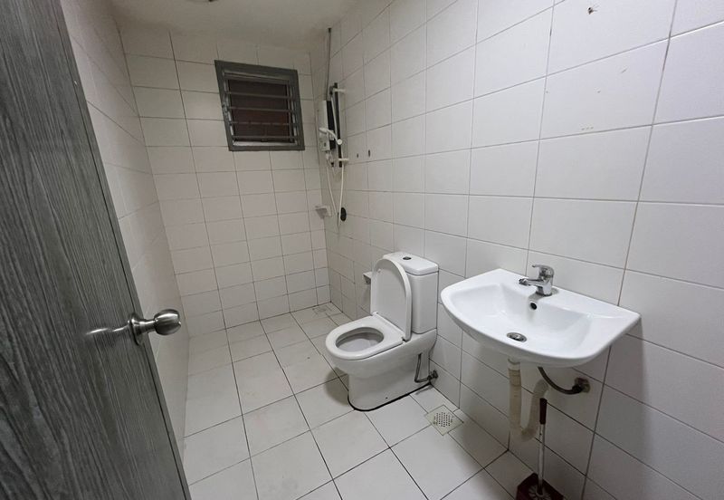 Dedaun Hijau (Greenfield Regency)