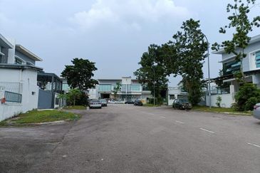 Kempas Utama Industrial Park
