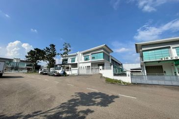 Kempas Utama Industrial Park