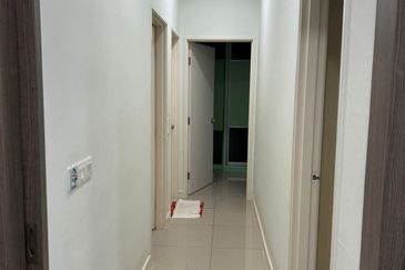 Dedaun Hijau (Greenfield Regency)