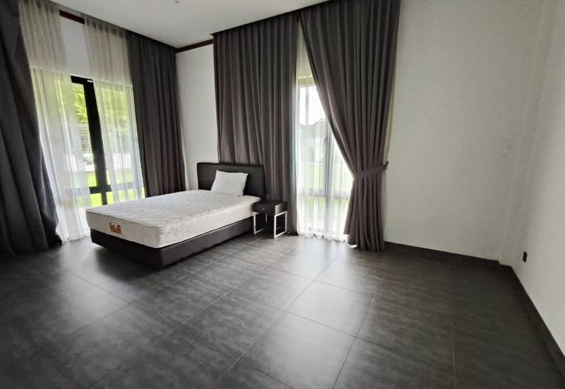 Bandar Baru Seri Alam