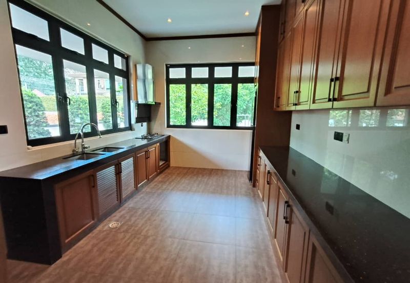 Bandar Baru Seri Alam