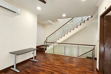 The Canal Garden South, Horizon Hills