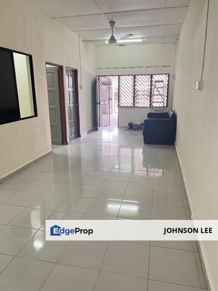 Below Bank Valua Taman Universiti @ Single storey terrace house For Sale, Johor, Skudai