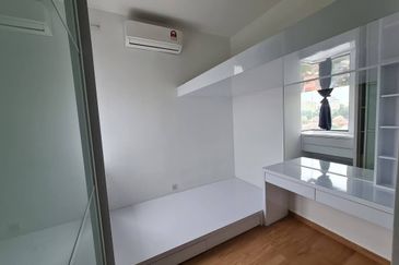 Jentayu Residency (Jentayu Residensi)