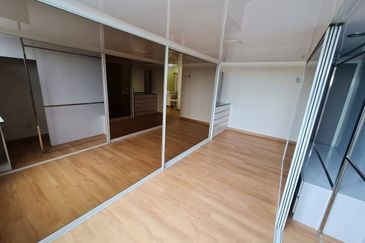 Jentayu Residency (Jentayu Residensi)