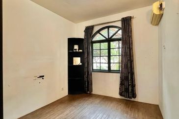 City Gardens Condominium