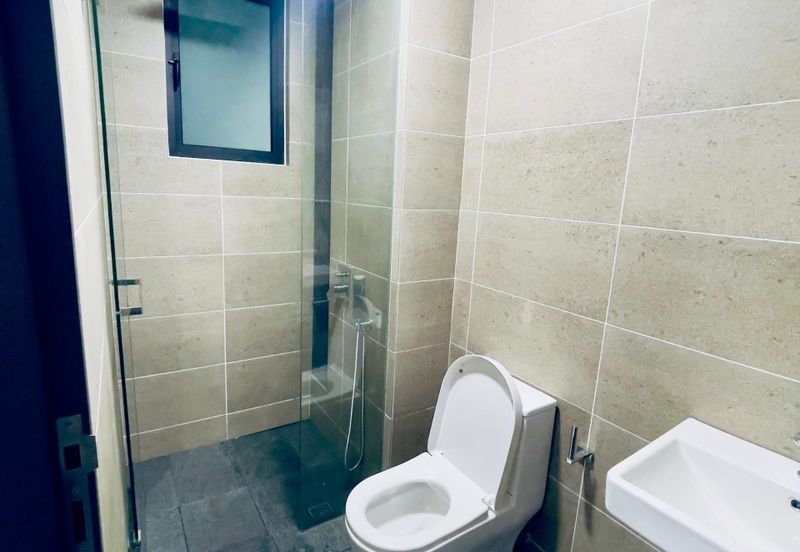 The Valleys @ SkySierra