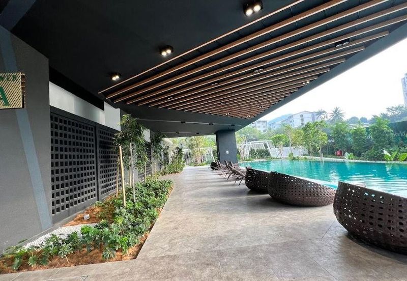 The Valleys @ SkySierra