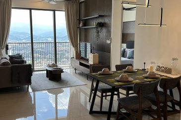 Kenwingston Platz Residence