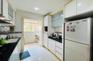 Seri Maya Condominium