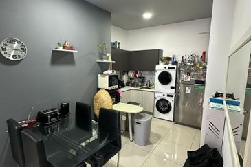 Fera Residence @ The Quartz