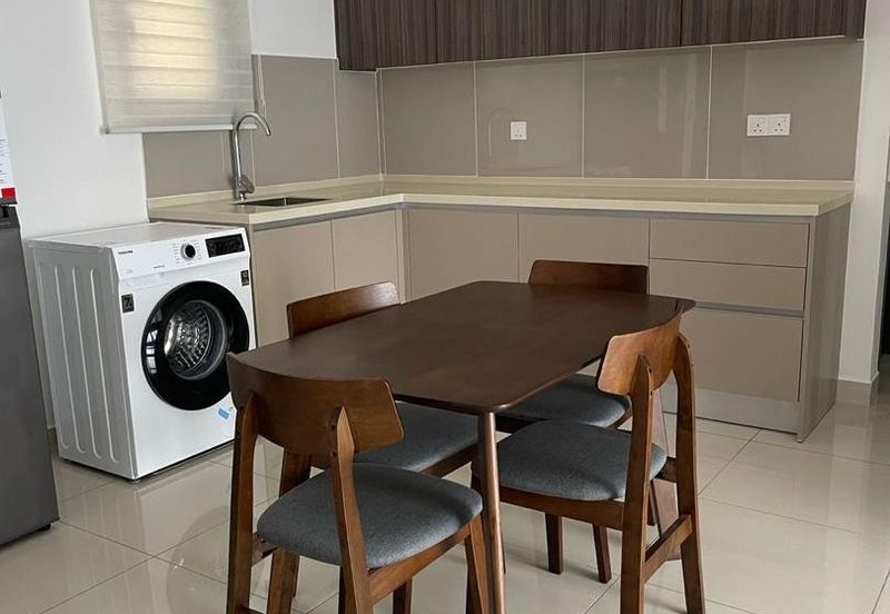 Henna Residence @ The Quartz