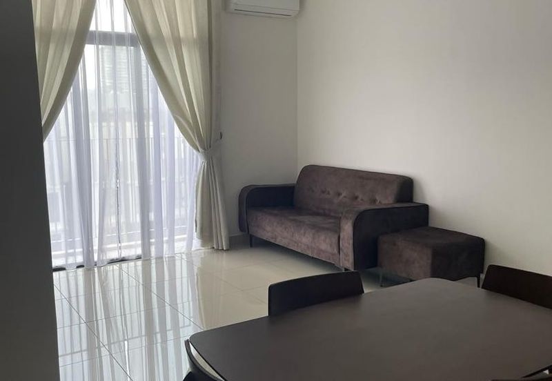 Henna Residence @ The Quartz