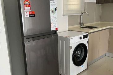 Henna Residence @ The Quartz