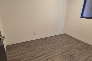 Henna Residence @ The Quartz