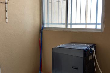 Seri Maya Condominium