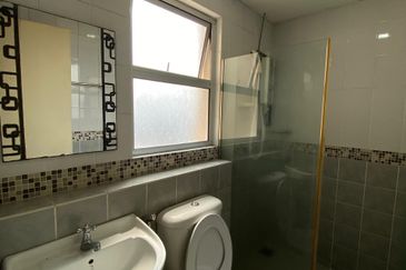 Seri Maya Condominium