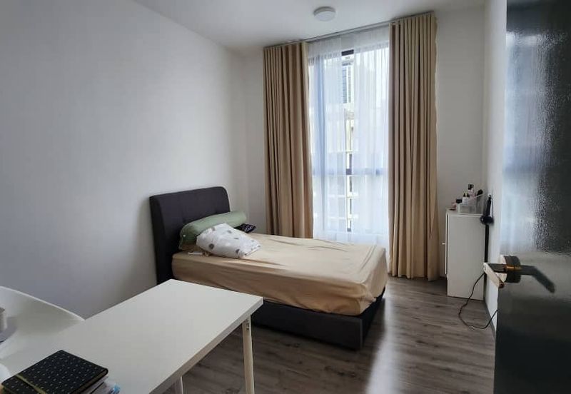 Henna Residence @ The Quartz