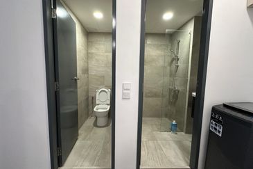 Henna Residence @ The Quartz