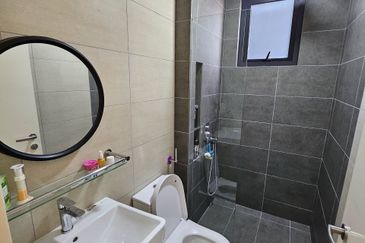 SkyMeridien @ Sentul East