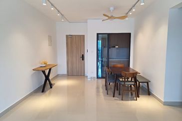 Aradia Residence @ Lake City