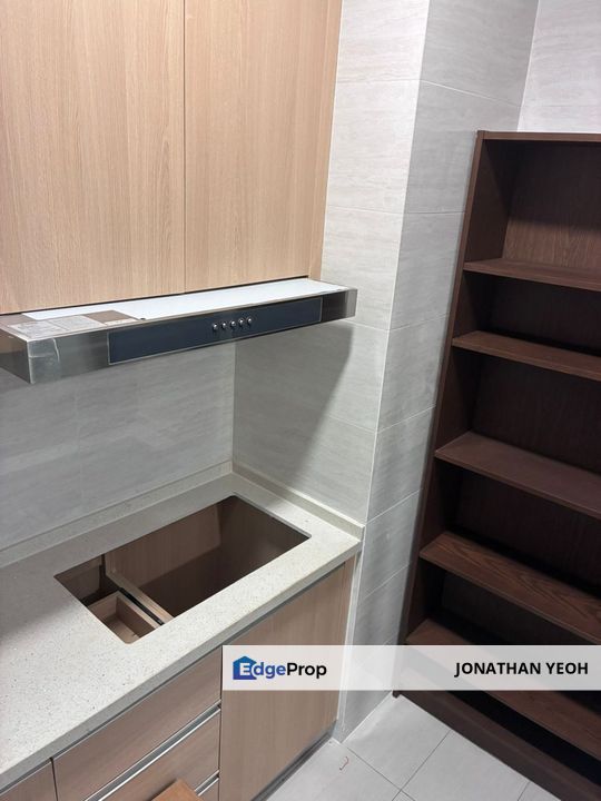 KL Kepong Lake City Aradia Residences Semi Furnished For Rent, Selangor, Batu Caves 